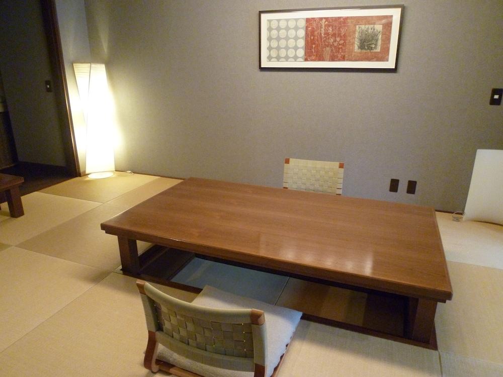 Shogetsu Grand Hotel Саппоро Экстерьер фото
